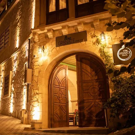 Hotel Pome Granate Cave