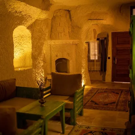 Отель Pome Granate Cave *