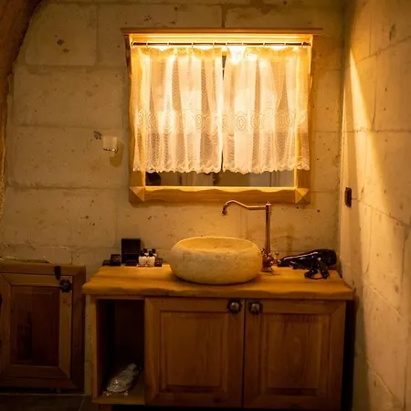 Pome Granate Cave Отель *