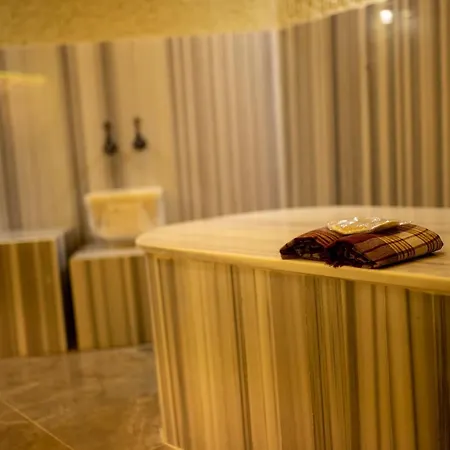 Pome Granate Cave Hotel *